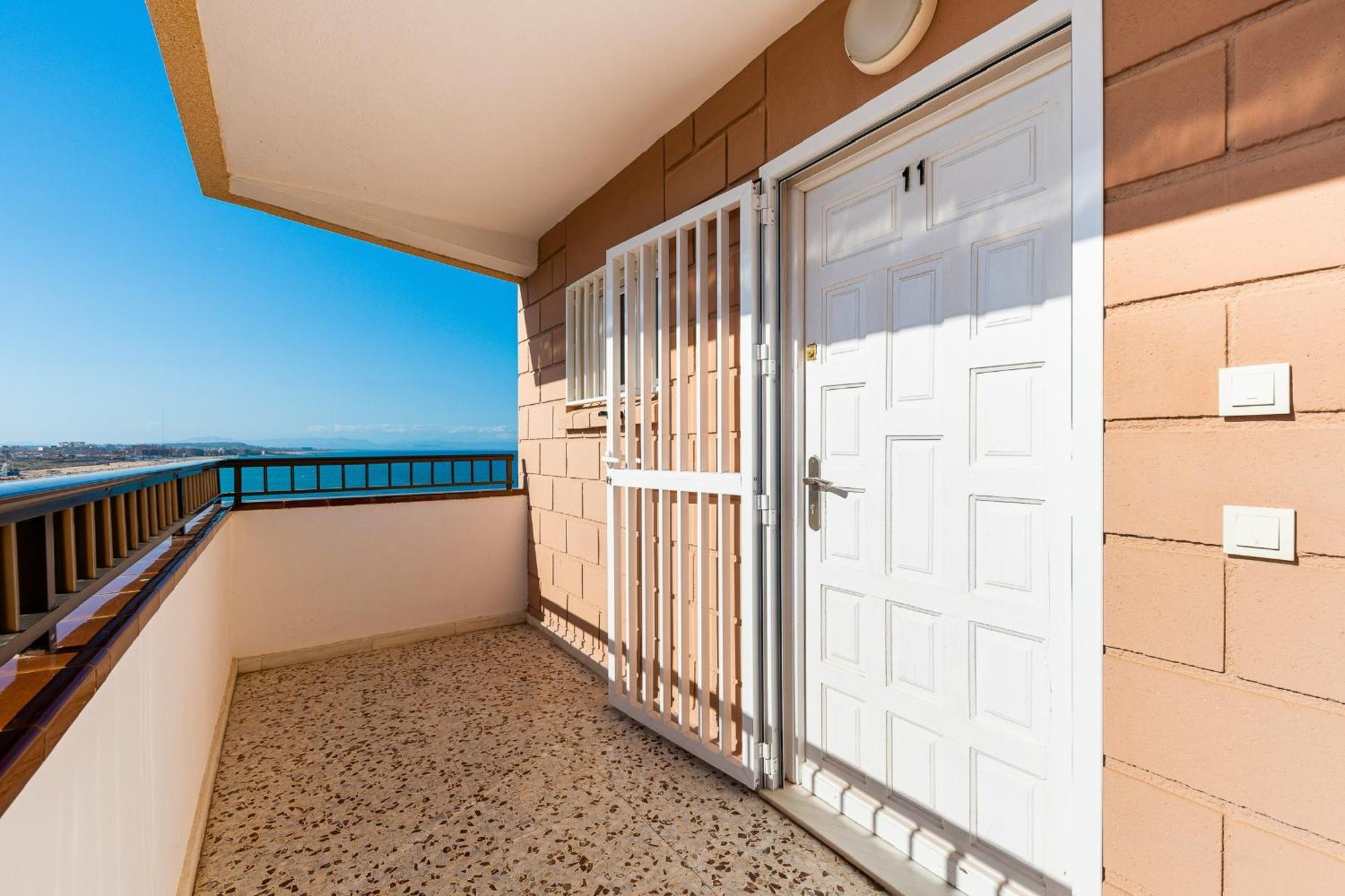 Balcon Mediterraneo Sunrise Torrevieja Exterior foto